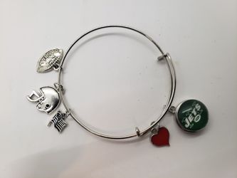 Womens sports bracelet