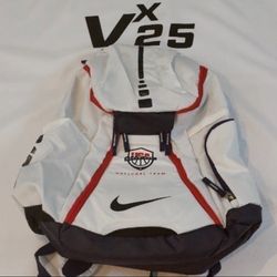NEW Nike Hoops Elite Pro USA Basketball Team Men’s Backpack White Blue Red
