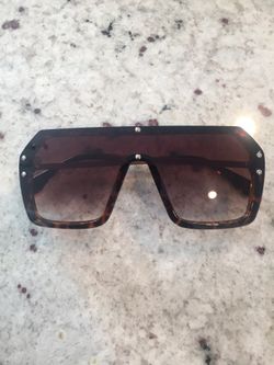 Women designer sunglasses