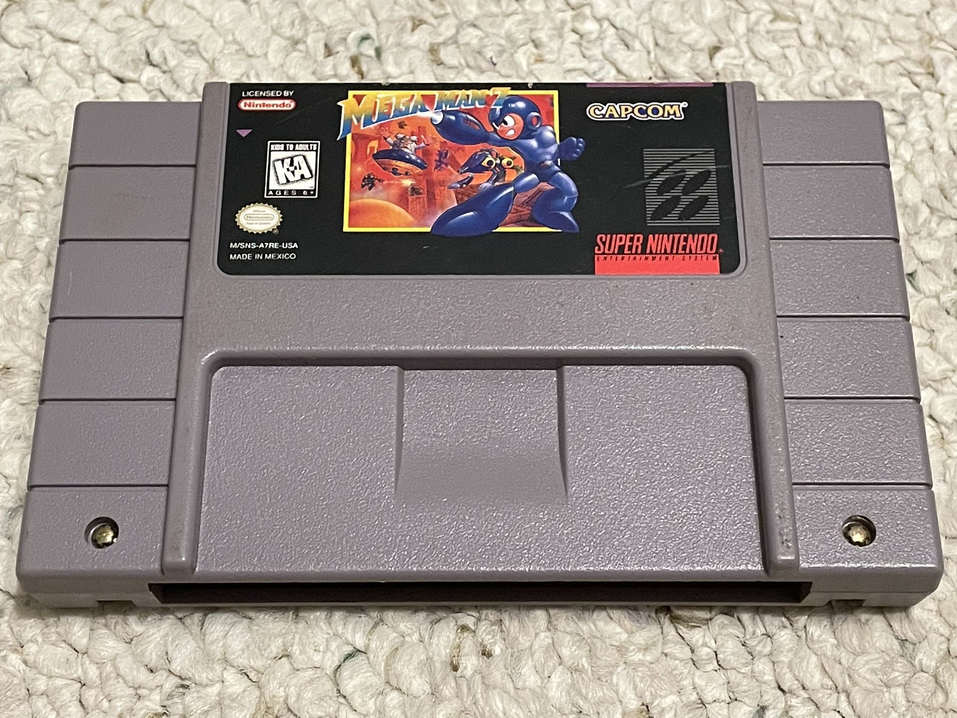 Mega Man 7 Super Nintendo SNES SUPER RARE