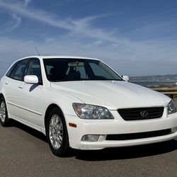 2002 Lexus IS 300