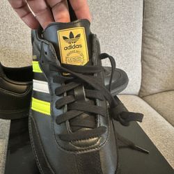 New Black Adidas Samba Shoes Size 11.5