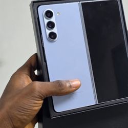 Samsung Galaxy Z Fold 5 Unlocked With Warranty ☺️ 