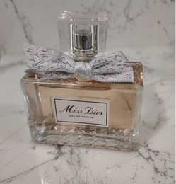 Perfume perfum fragancia  Miss Dior