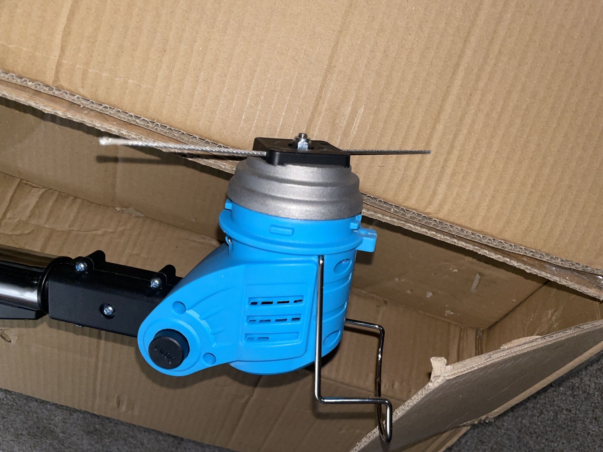 Cordless Weed Wacker Electric Weed Eater for Sale in Las Vegas, NV