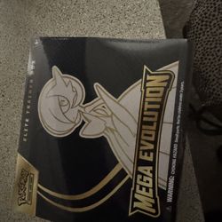 Pokémon Mega Evolution Elite Trainer Box Gardevoir