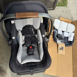 Nuna Black Pipa Lite Series LX Infant Baby Car Seat With Adapter Base