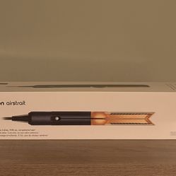 Dyson Airstrait *BRAND NEW*