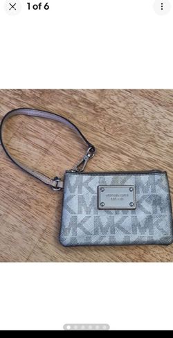 Michael Kors Silver Beige Logo Wristlet Wallet with Zipper and Card Slot