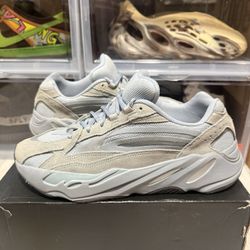 Adidas Yeezy 700 V2 Hospital Blue