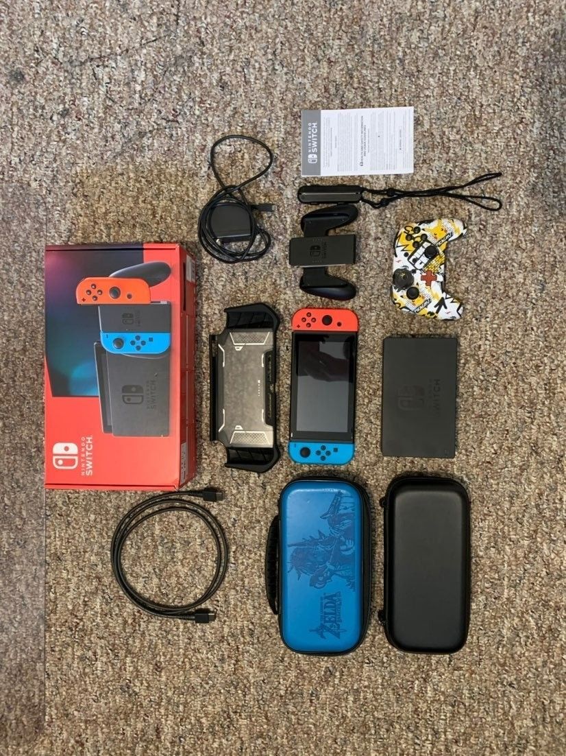 Nintendo switch V2 console bundle