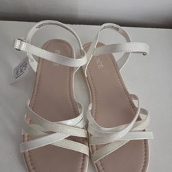 Girls Glitter Sandals, White, Size 6Y. 