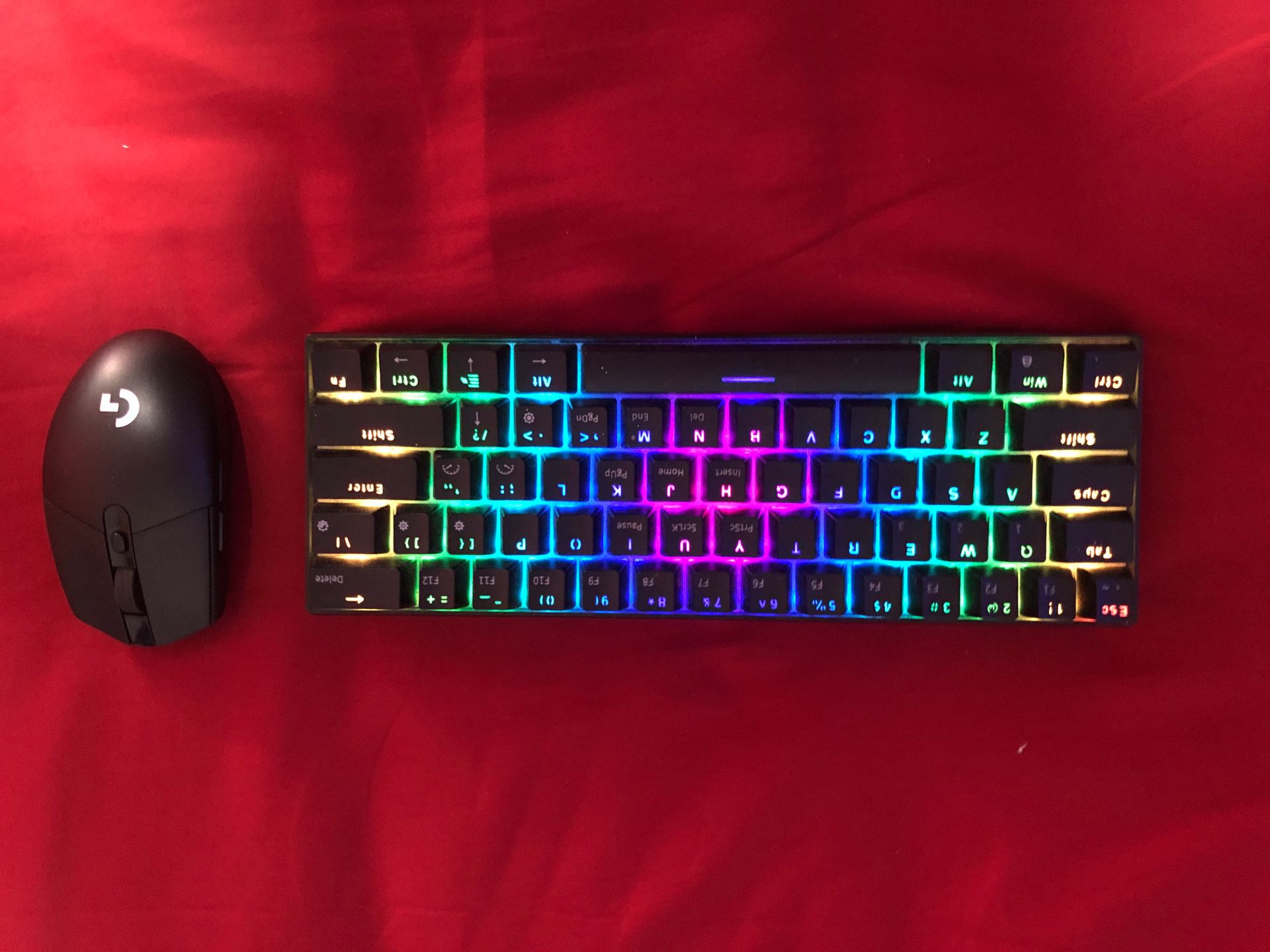 RK 60% with Logitech G305 wireless mouse