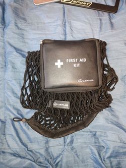 Lexus trunk net & first aid kit