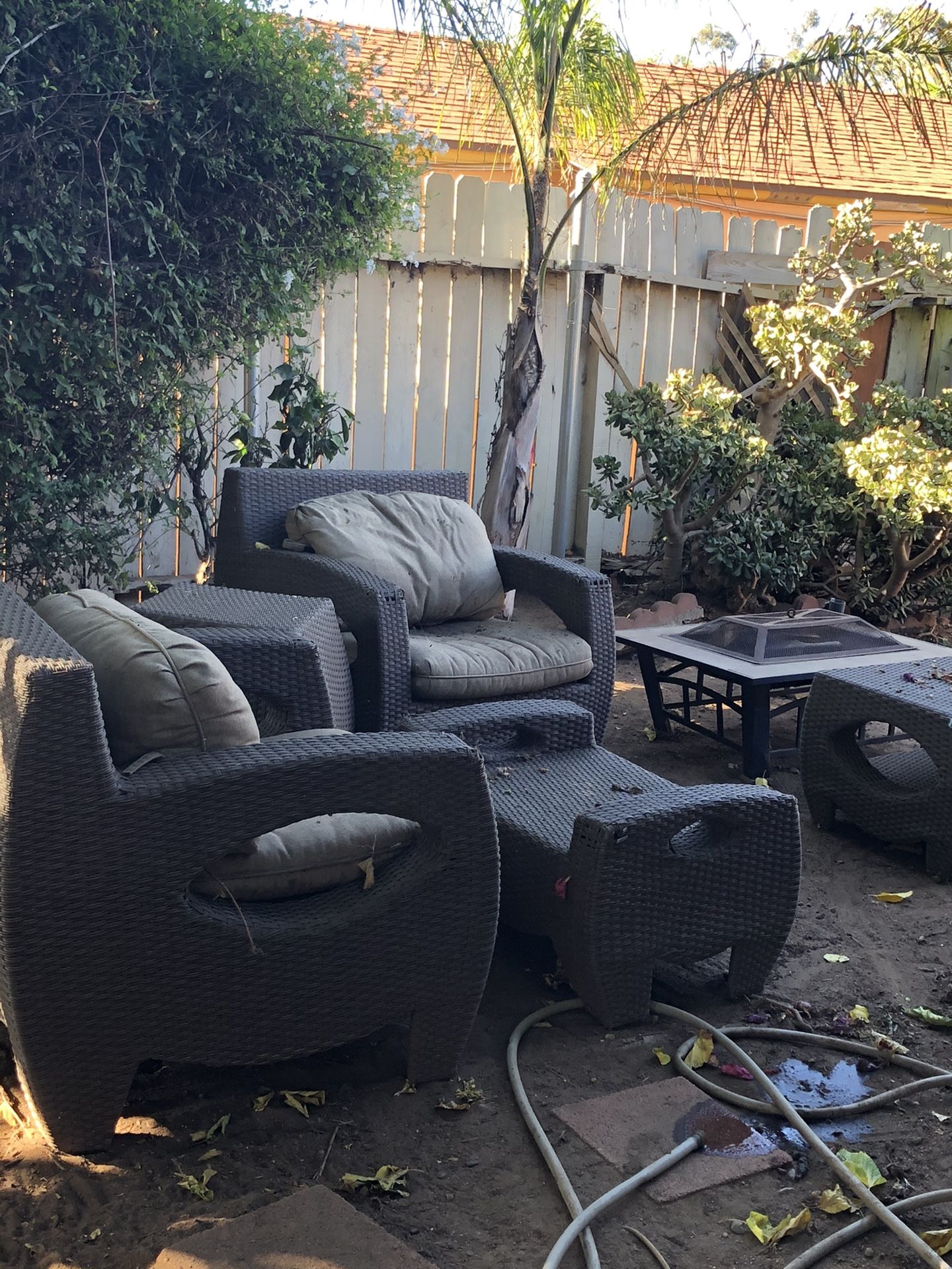 Outdoor furniture set