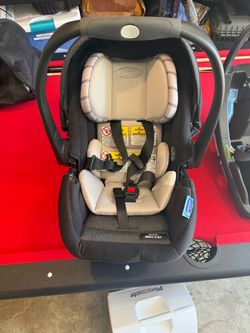 Graco car seat