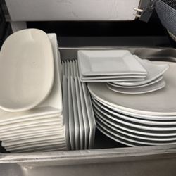 Restaurant Small Wear And Equipment 