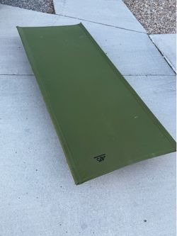 Alps lightweight  and compact polyester fabric 34" x 9" x 2" cot
