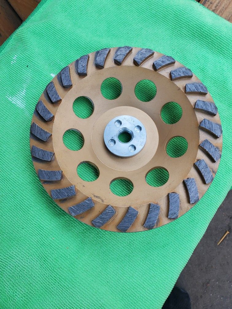 Makita 7" Diamond Cup Wheel
