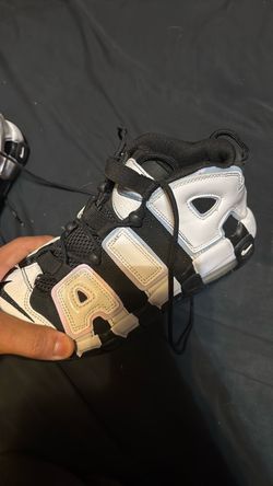 Nike Air More Uptempo Sneaker