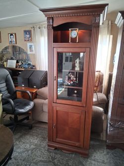 NICE..NICE...WOOD CABINET WITH GLASS DOOR AND SHELF AND LIGHT..!!!