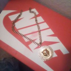 Cuban Link Gold Tiger Pendant Chain