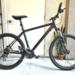 Cannondale Trail 5 Mountain Bike (size L)
