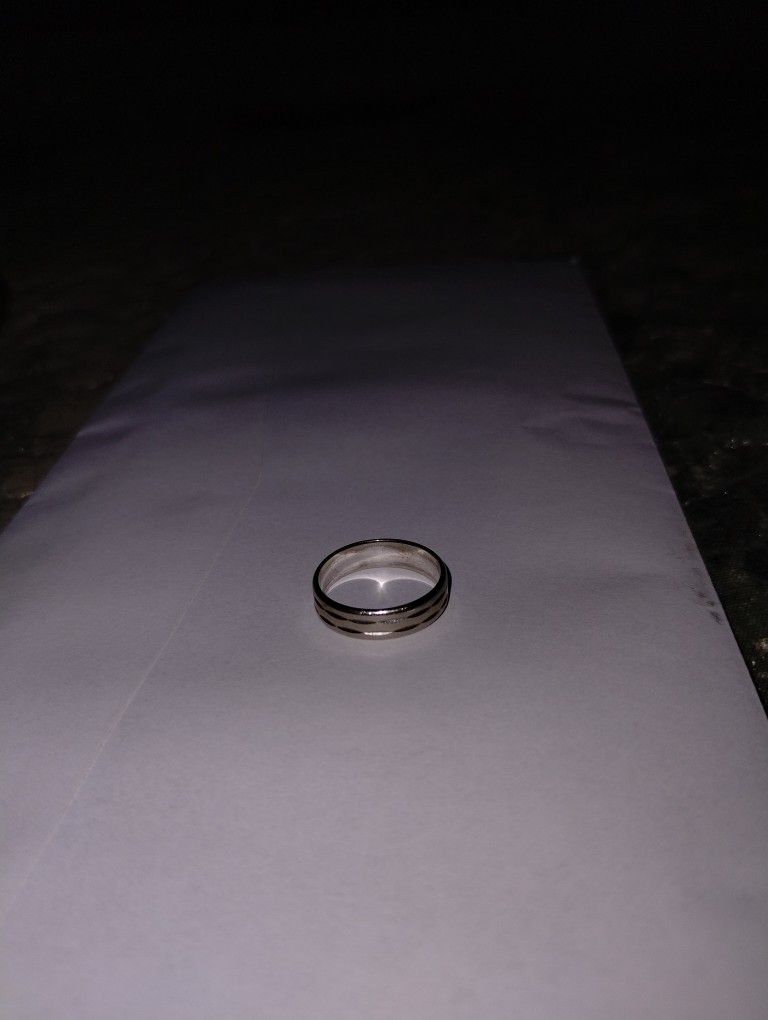 Women's Custom Wedding Ring