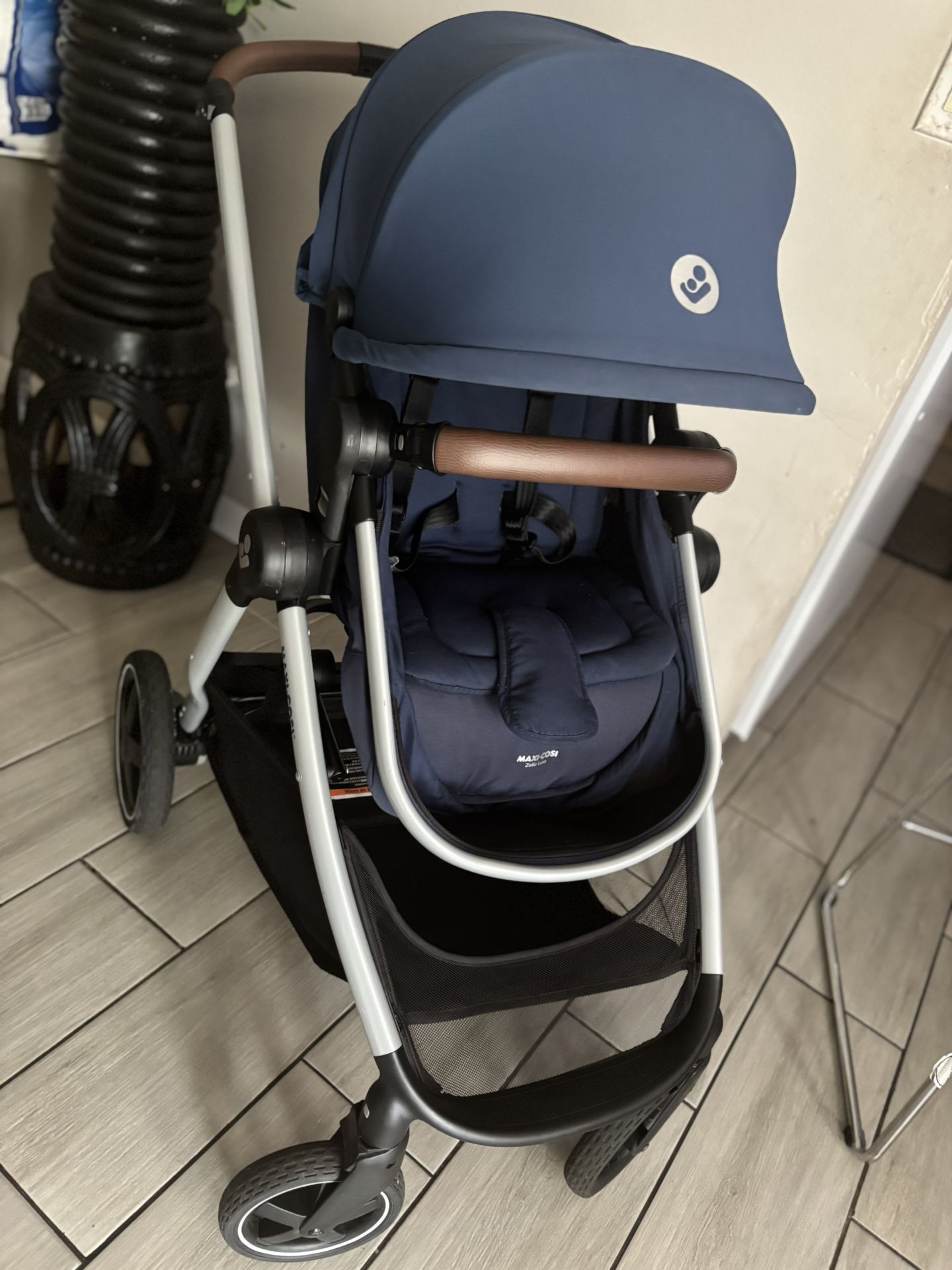 Maxi Cosi , 4moms And More