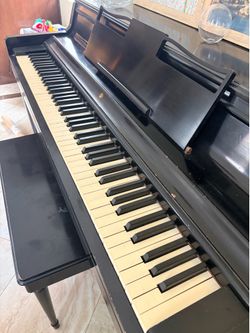 Free console piano