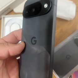 Pixel 10 New Whit Box T-mobile Or Metro PCs