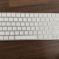 Apple Magic Keyboard