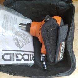 Rigid palm nailer