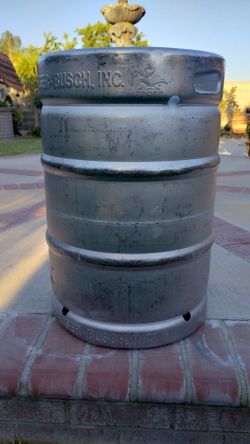 Beer keg