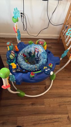 Baby bouncer