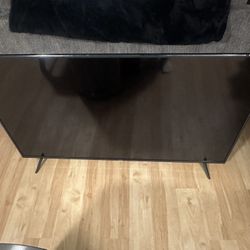 Vizio 4K 60 Inch TV With Full Surround Sound System & Sub