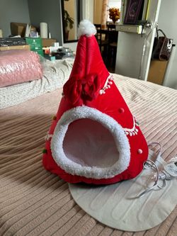 Christmas Santa Hat Pet Cave Bed