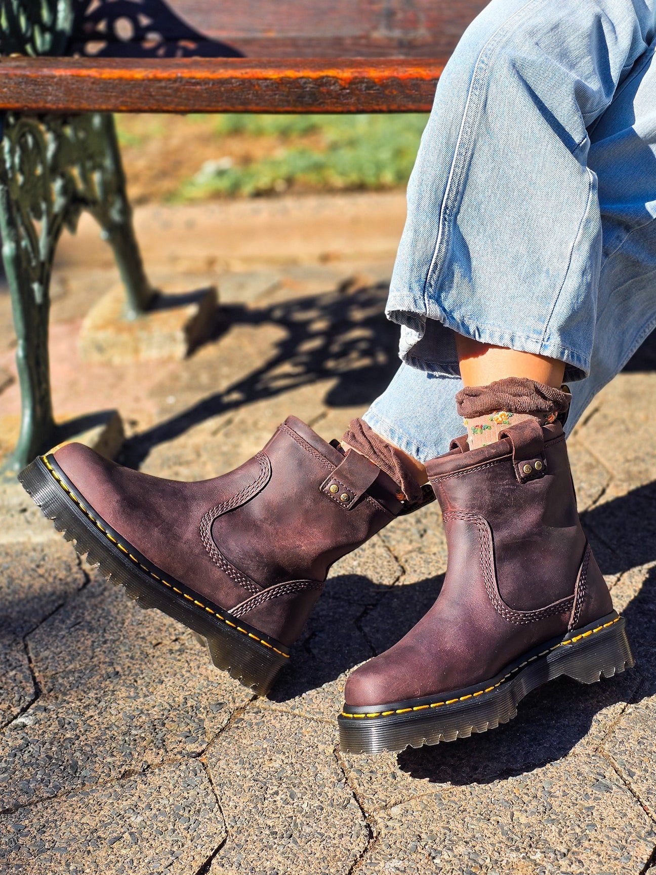 NEW Dr Marten ANISTONE LO LEATHER BIKER BOOTS, Dark Brown, Sz 9 Women