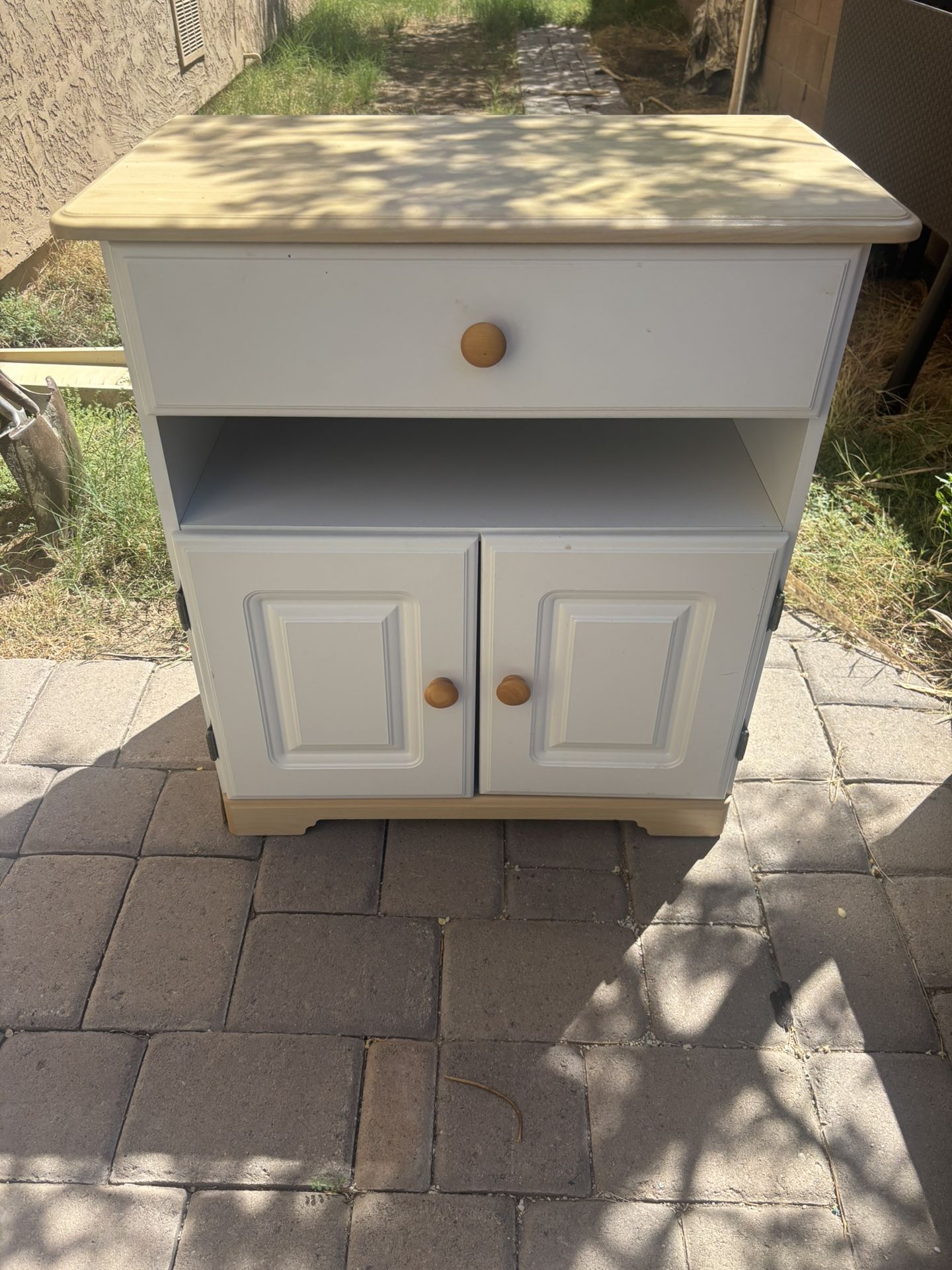 White & Wood End Table