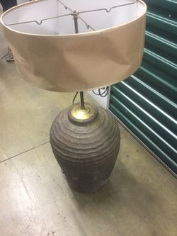 Beautiful Vintage Two Bulbs Lamp