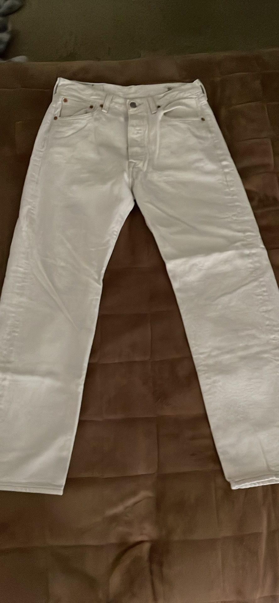 Levi Bottoms
