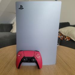 PS5 Disc Bundle w/ Razer Charging Stand