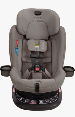 Nuna Ravv rotating convertible car seat/ 2 pieces