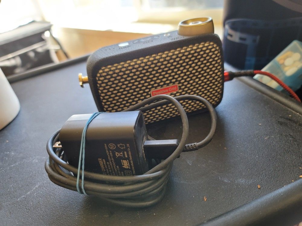 Positive Grid Spark GO 5-watt 1 x 2-inch Combo Amplifier