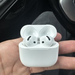 AirPods 4 (noise Cancellation)