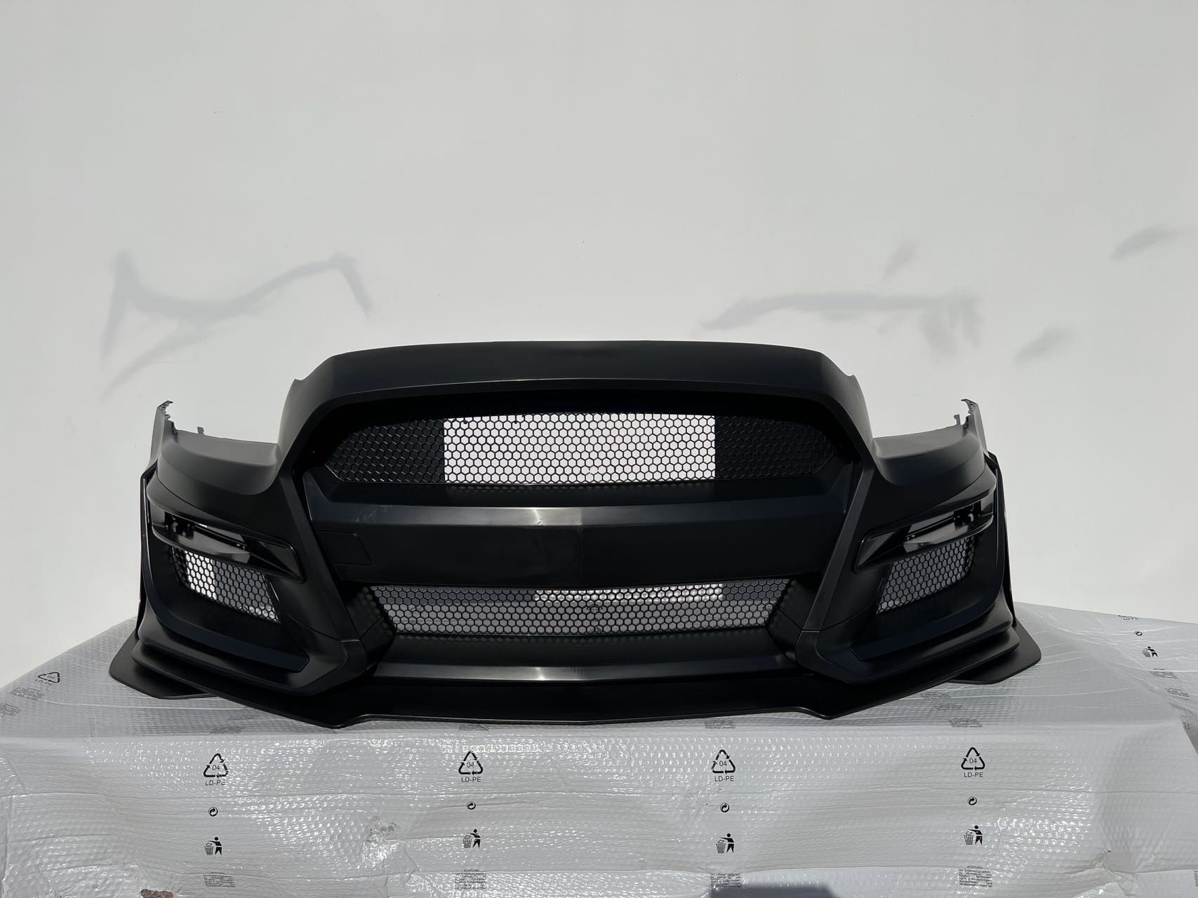 Gt500 Style Bumper Mustang 13-14