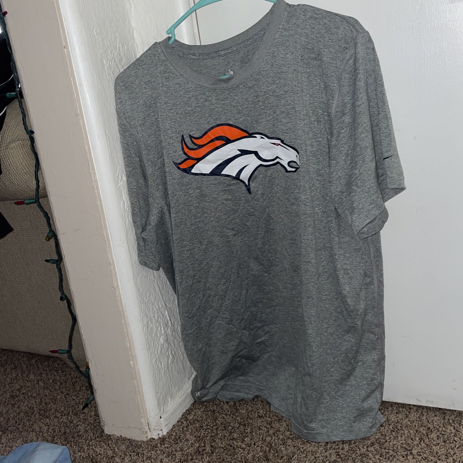 Dri-Fit Broncos T-shirt
