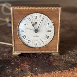 Seth Thomas Electric Desk Clock