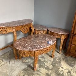 Living Room Tables 