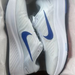 Nike Men’s Shos, Size # 9 , $65 Firm 